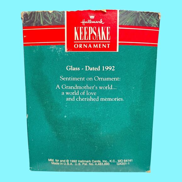 Vtg 1992 Grandmother Christmas Glass Ball Hallmark Christmas Ornament - Picture 8 of 9